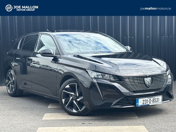 Peugeot 308 Hatchback, Petrol, 2023, Black