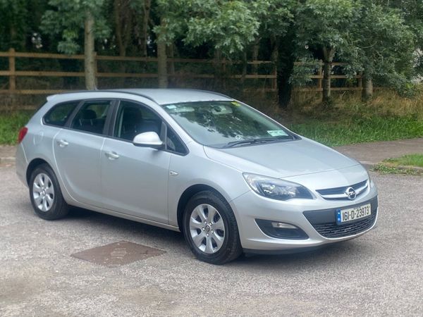 Opel Astra Estate, Diesel, 2016, Silver