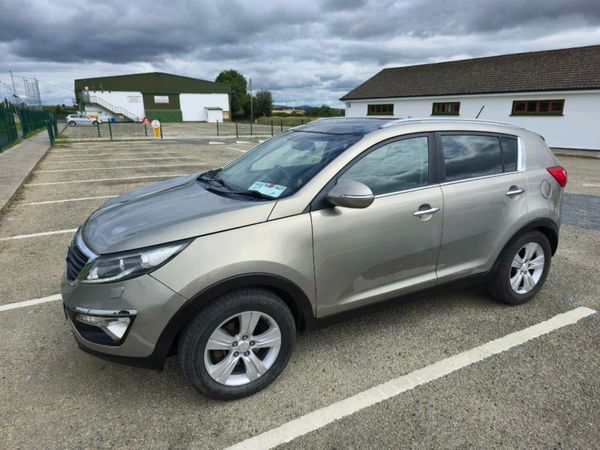 Kia Sportage SUV, Diesel, 2011, Silver