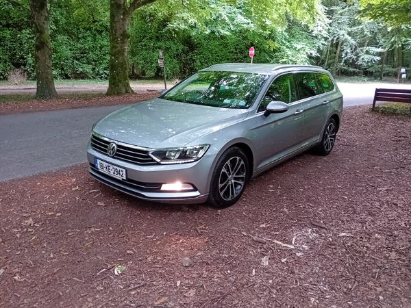 Volkswagen Passat Estate, Diesel, 2018, Grey