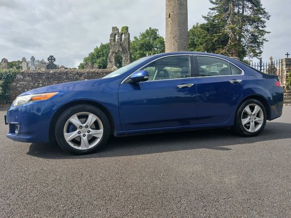 Honda Accord Saloon, Diesel, 2011, Blue