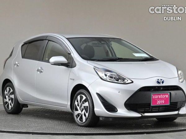 Toyota Aqua Hatchback, Petrol Hybrid, 2019, Silver