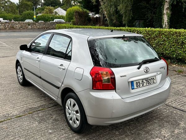Toyota Corolla Hatchback, Petrol, 2003, Silver