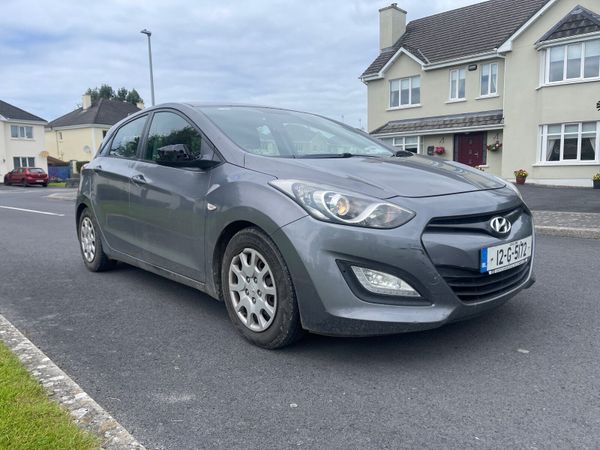 Hyundai i30 Hatchback, Diesel, 2012, Grey
