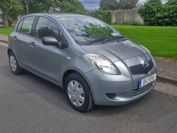 Toyota Yaris Hatchback, Petrol, 2008, Silver