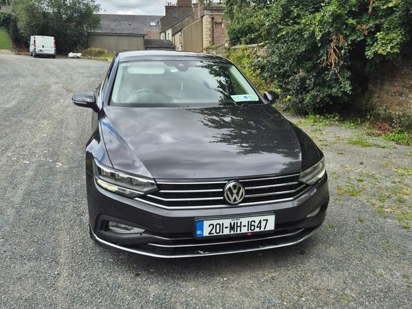 Volkswagen Passat Saloon, Diesel, 2020, Grey