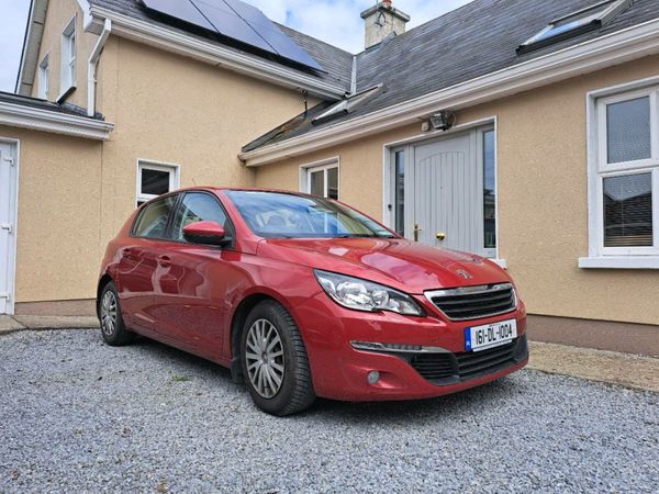 Peugeot 308 Hatchback, Diesel, 2016, Red