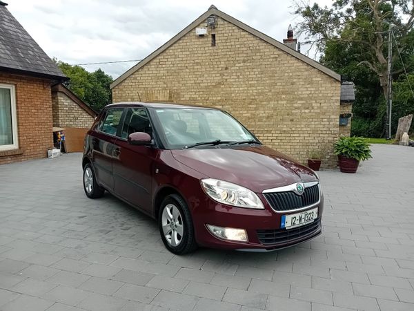 Skoda Fabia Hatchback, Diesel, 2012, Red