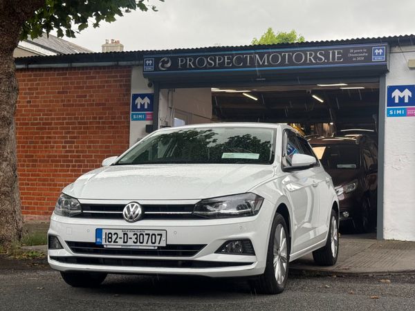 Volkswagen Polo Hatchback, Petrol, 2018, White