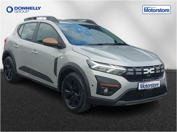 Dacia Sandero Stepway Hatchback, Petrol, 2023, Grey