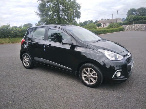Hyundai i10 Hatchback, Petrol, 2015, Black