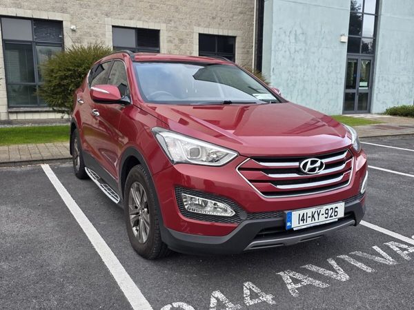 Hyundai Santa Fe SUV, Diesel, 2014, Red