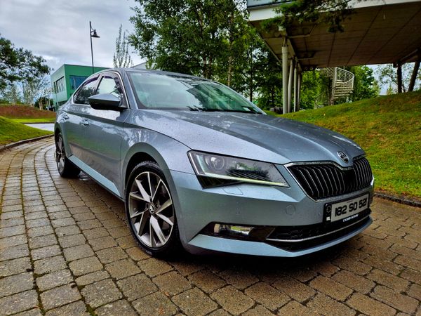 Skoda Superb Hatchback, Diesel, 2018, Grey