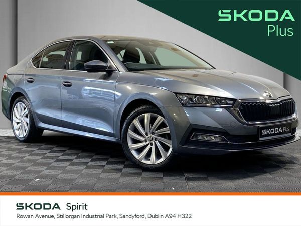Skoda Octavia Saloon, Diesel, 2022, Grey