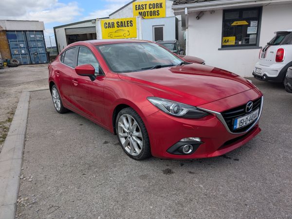 Mazda Mazda3 Saloon, Diesel, 2015, Red