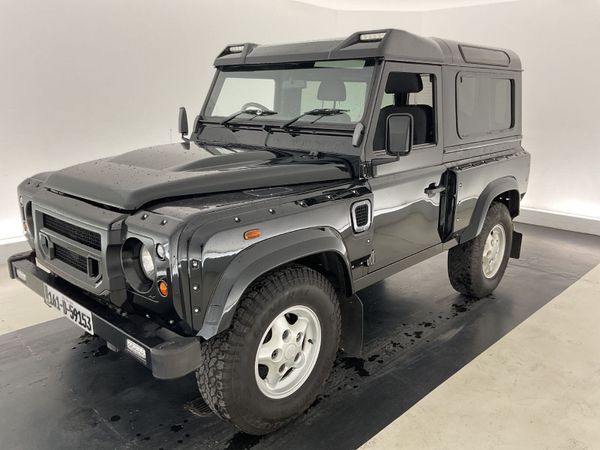 Land Rover Defender SUV, Diesel, 2016, Black
