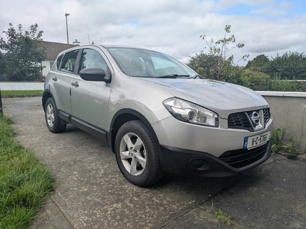Nissan Qashqai Hatchback, Diesel, 2011, Silver