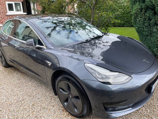 Tesla Model 3 Saloon, Electric, 2020, Grey