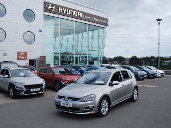 Volkswagen Golf Hatchback, Petrol, 2014, Silver