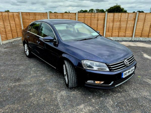 Volkswagen Passat Saloon, Diesel, 2013, Blue