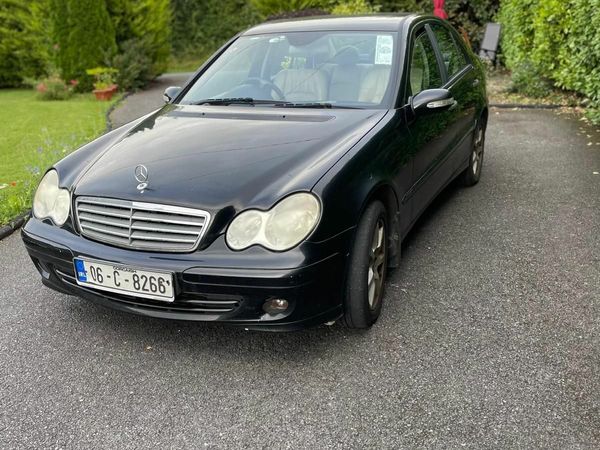 Mercedes-Benz C-Class Saloon, Petrol, 2006, Black