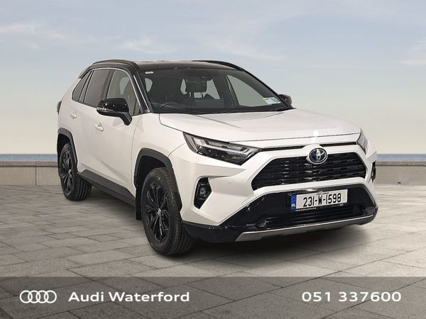 Toyota RAV4 SUV, Petrol, 2023, White