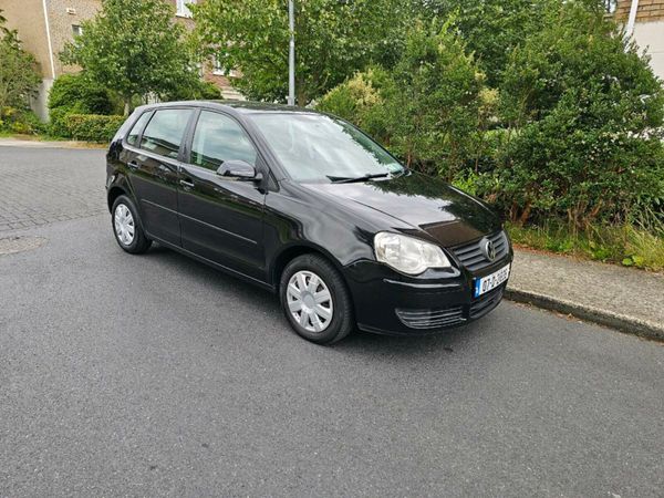 Volkswagen Polo Hatchback, Petrol, 2007, Black
