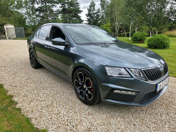 Skoda Octavia Hatchback, Diesel, 2018, Grey