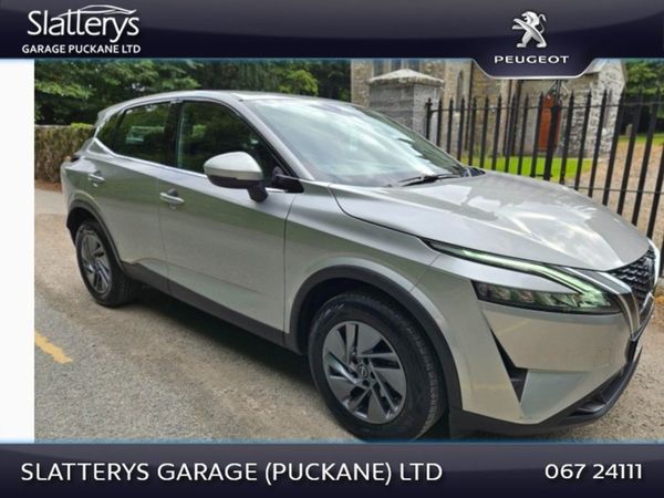 Nissan Qashqai SUV, Petrol, 2023, Grey