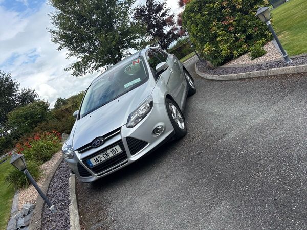 Ford Focus Hatchback, Diesel, 2014, Silver