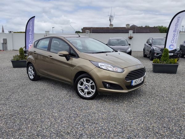 Ford Fiesta Hatchback, Petrol, 2014, Brown