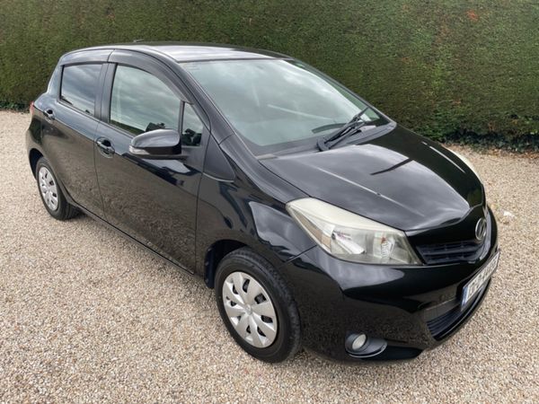 Toyota Vitz Hatchback, Petrol, 2013, Black
