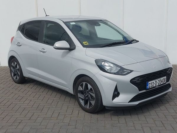 Hyundai i10 Hatchback, Petrol, 2023, Grey