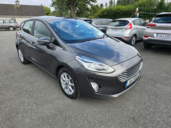 Ford Fiesta Hatchback, Petrol, 2018, Grey