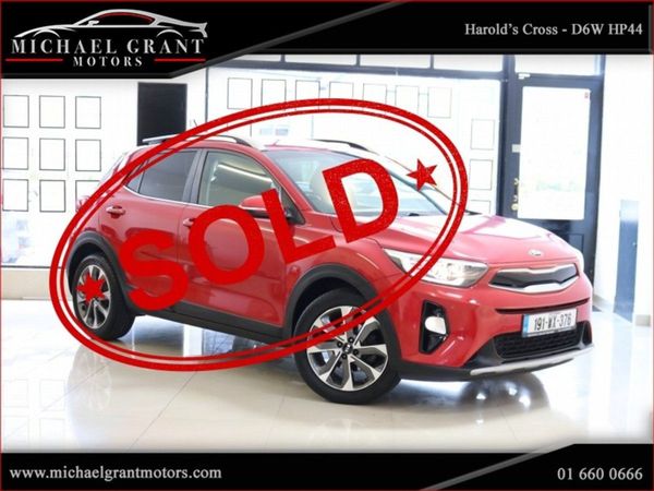 Kia Stonic Hatchback, Petrol, 2019, Red