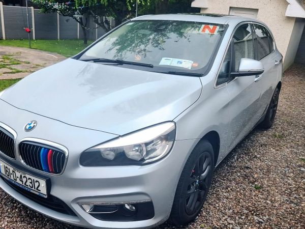 BMW 2-Series Estate/Jeep, Petrol, 2016, Silver