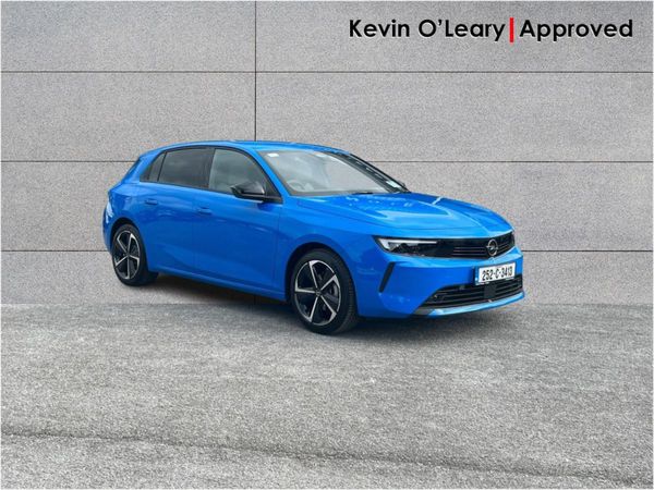 Opel Astra Hatchback, Petrol, 2025, Blue