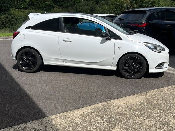 Vauxhall Corsa Hatchback, Petrol, 2015, White