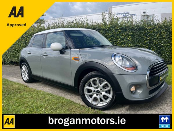 Mini Cooper Hatchback, Diesel, 2018, Grey