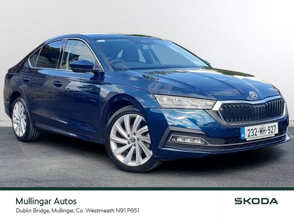 Skoda Octavia Saloon, Diesel, 2023, Blue