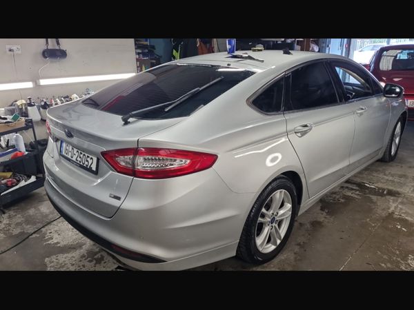 Ford Mondeo Hatchback, Diesel, 2016, Silver