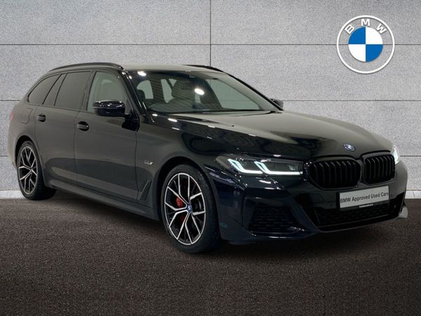 BMW 5-Series Estate, Petrol Plug-in Hybrid, 2023, Black