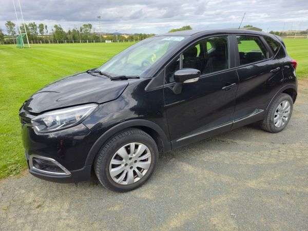 Renault Captur Hatchback, Diesel, 2016, Black