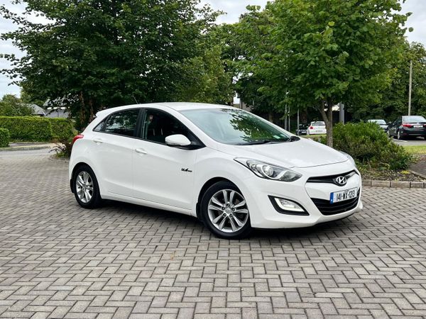 Hyundai i30 Hatchback, Diesel, 2014, White