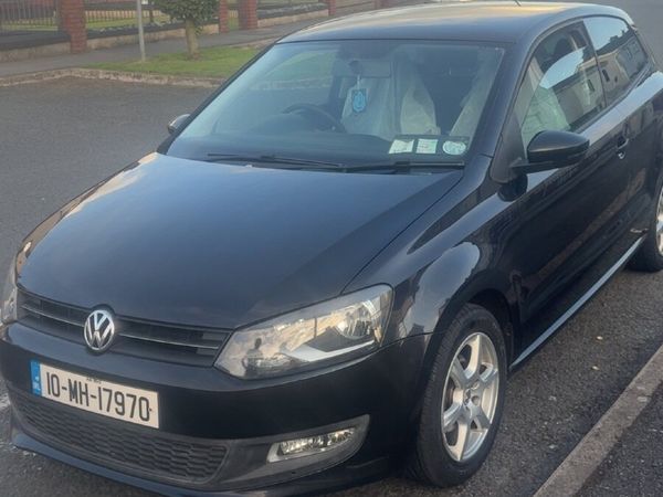 Volkswagen Polo Hatchback, Petrol, 2010, Black