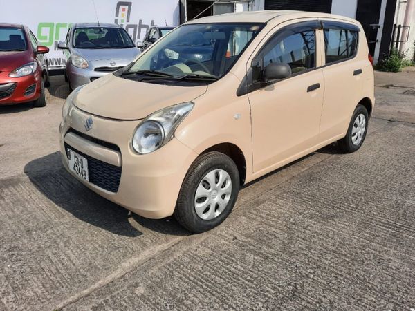 Suzuki Alto Hatchback, Petrol, 2013, Beige