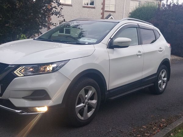 Nissan Qashqai MPV, Diesel, 2021, White
