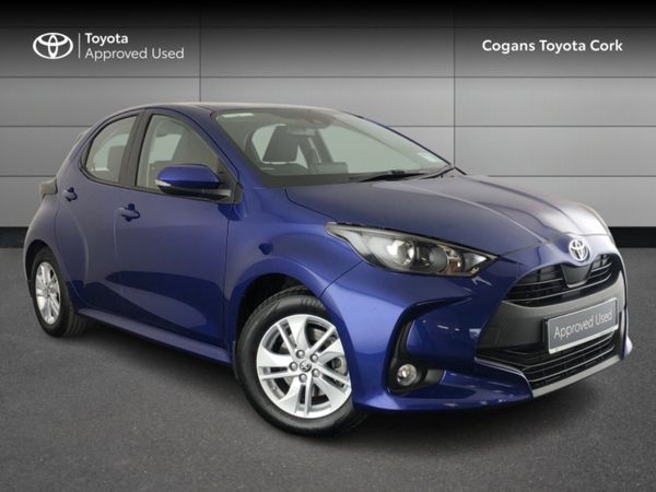 Toyota Yaris Hatchback, Petrol Hybrid, 2023, Blue