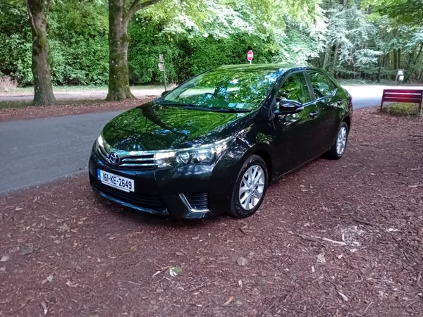 Toyota Corolla Saloon, Diesel, 2016, Black