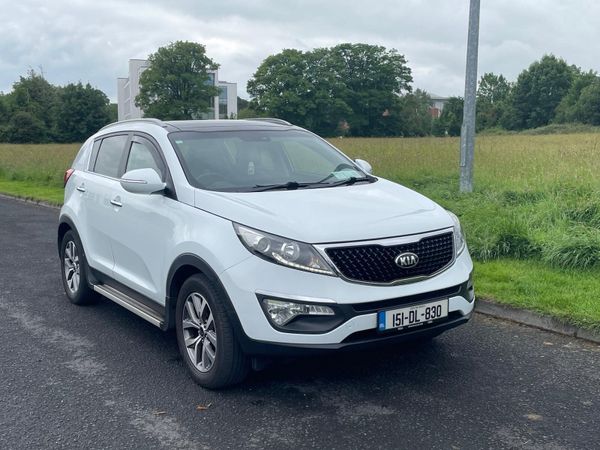 Kia Sportage SUV, Diesel, 2015, White